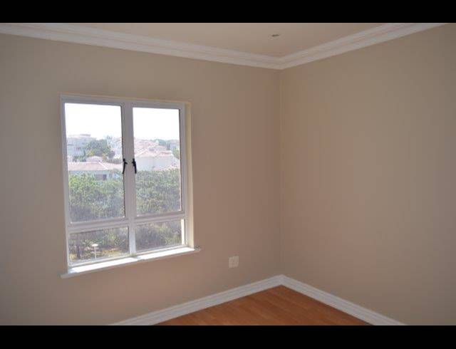 4 BEDROOM APARTMENT FOR SALE IN LA LUCIA RIDGE